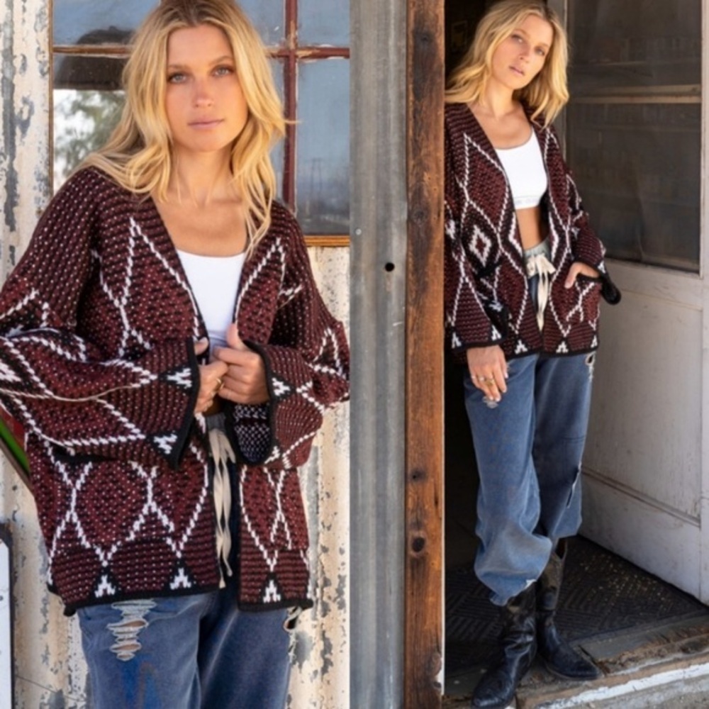 POL Oversized Cardigan BRAND NEW